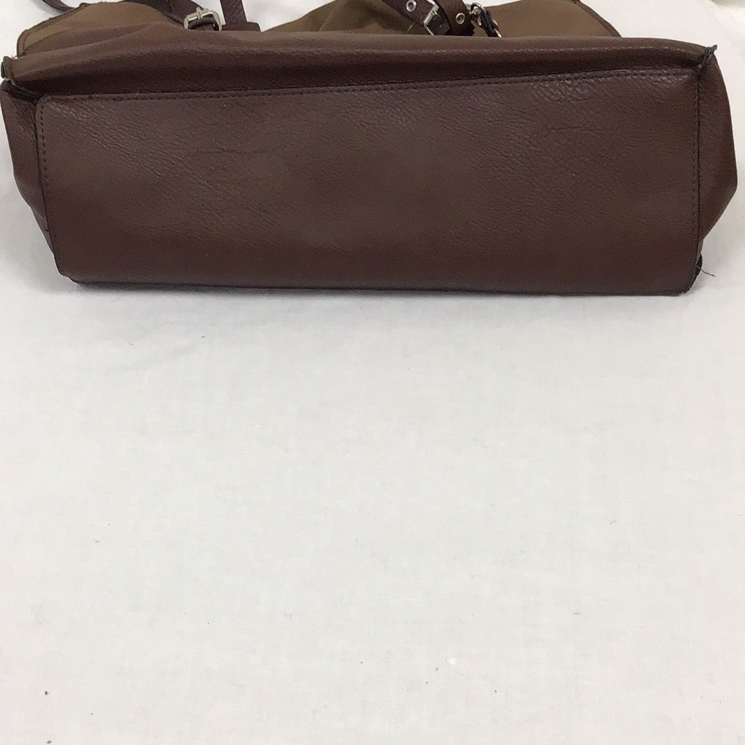Bueno Ladies Brown Medium Sized Leather Handbag