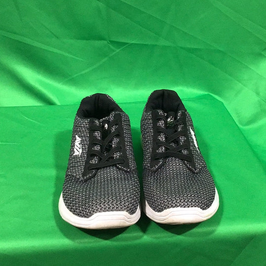 Avia Men's GreySize 6.5 Sneakers