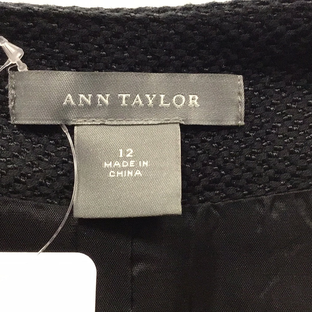 Ann Taylor Women's Skirt