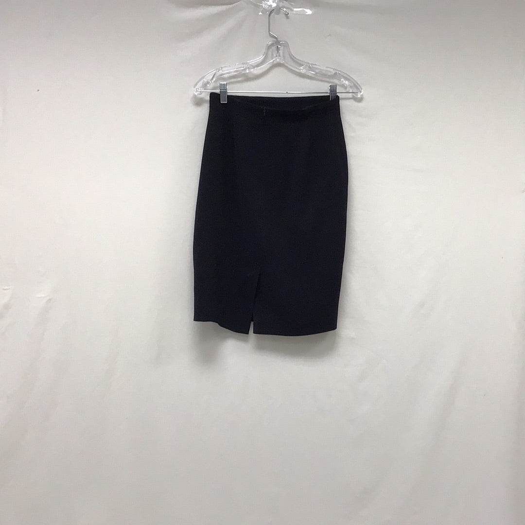 Liz Claiborne Collection Women Black Skirt Size 4