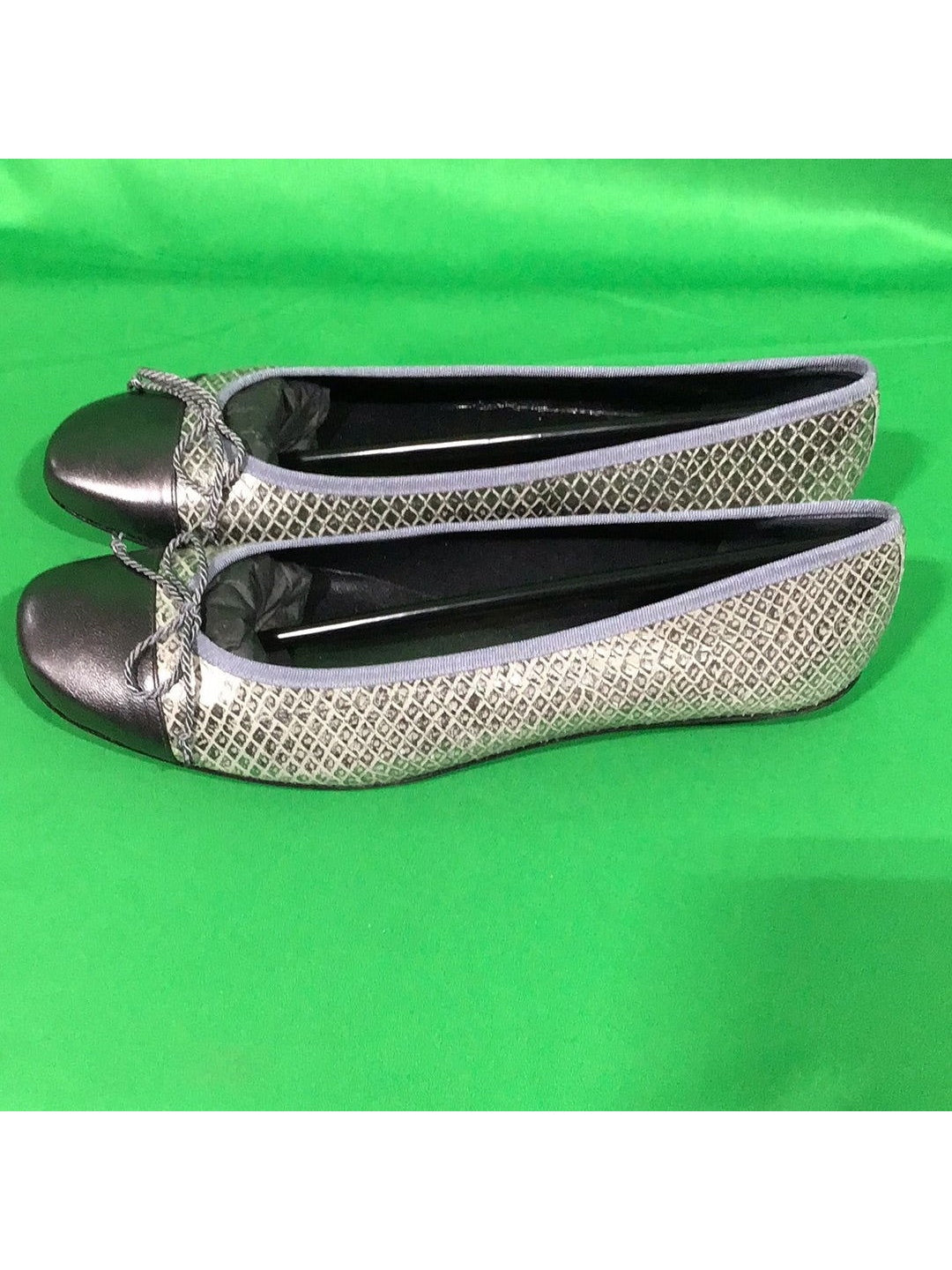 Fs Ny Ladies Silver Sparkle Size 10 Ballet Flats In Box The Kennedy Collective Thrift
