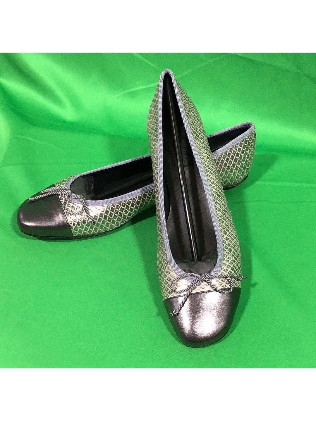Silver flats size 10 discount