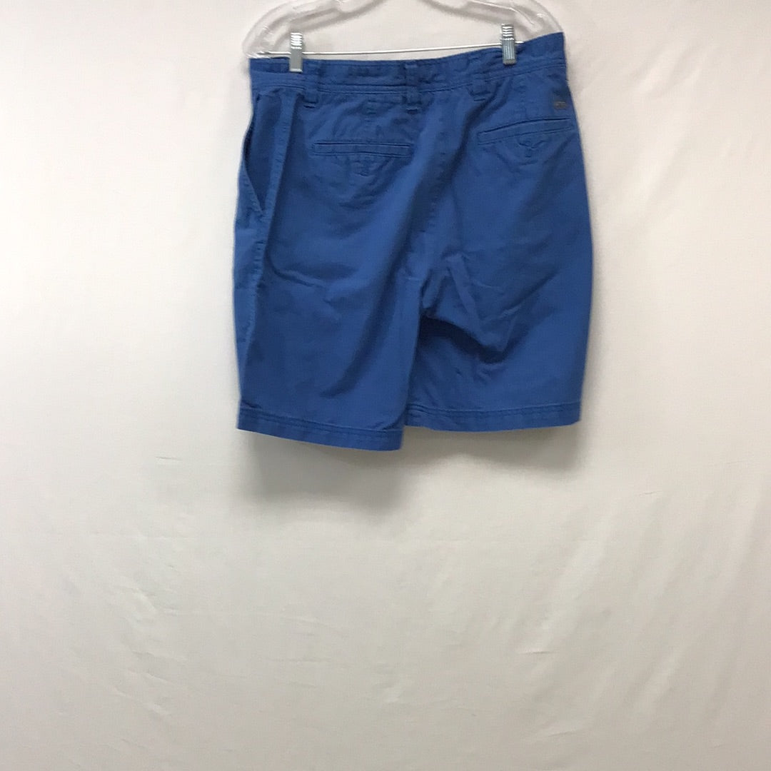 Izod saltwater Men's Large   Blue Shorts