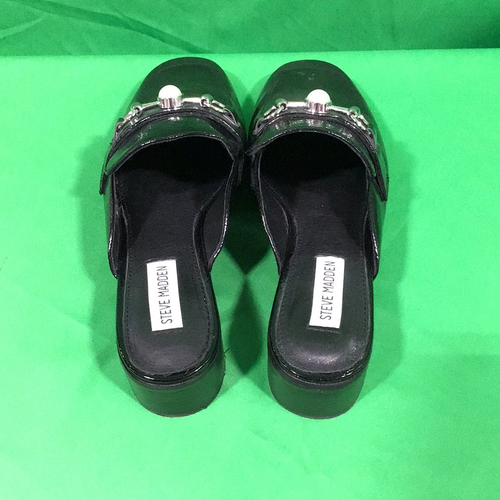 Steve Madden - Shanghai Ladies Size 8 Black Slip In Shoes - In Box