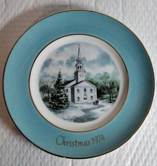Avon Christmas 9" Plate Country Church